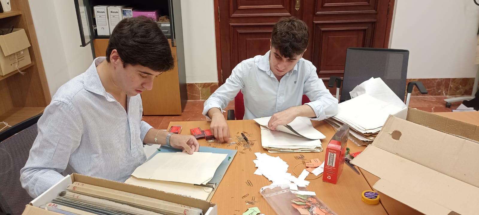 La Universidad de Sevilla impulsa la conservación preventiva del Fondo José Luis Tejada - Imagen de la noticia 3