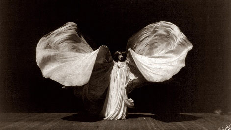 MOMA-Designing-Modern-Women-Loie_Fuller-942x531